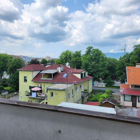 Apartman Buzanova 001 Lejlighed Zagreb Eksteriør billede
